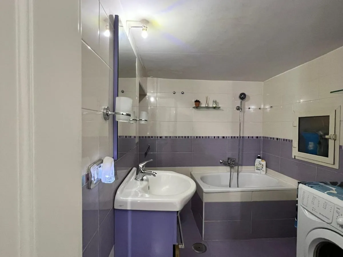 Casa Vacanza Melissa Naples 0*,
